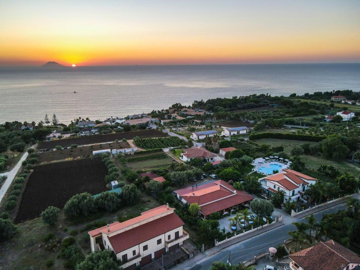 Europa Rooms And Restaurant Capo Vaticano Esterno foto